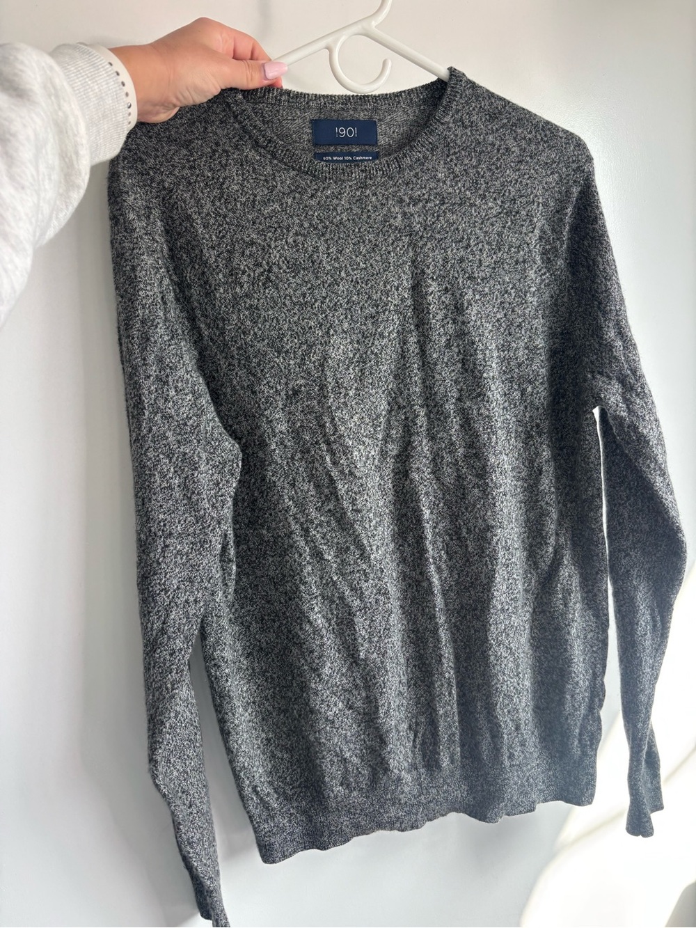 1901 Men’s Wool Cashmere Gray Crewneck Sweater